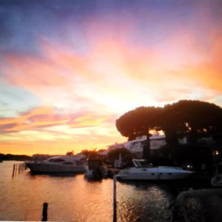 Marina Sunset Villa Le Grau-du-Roi Exterior photo